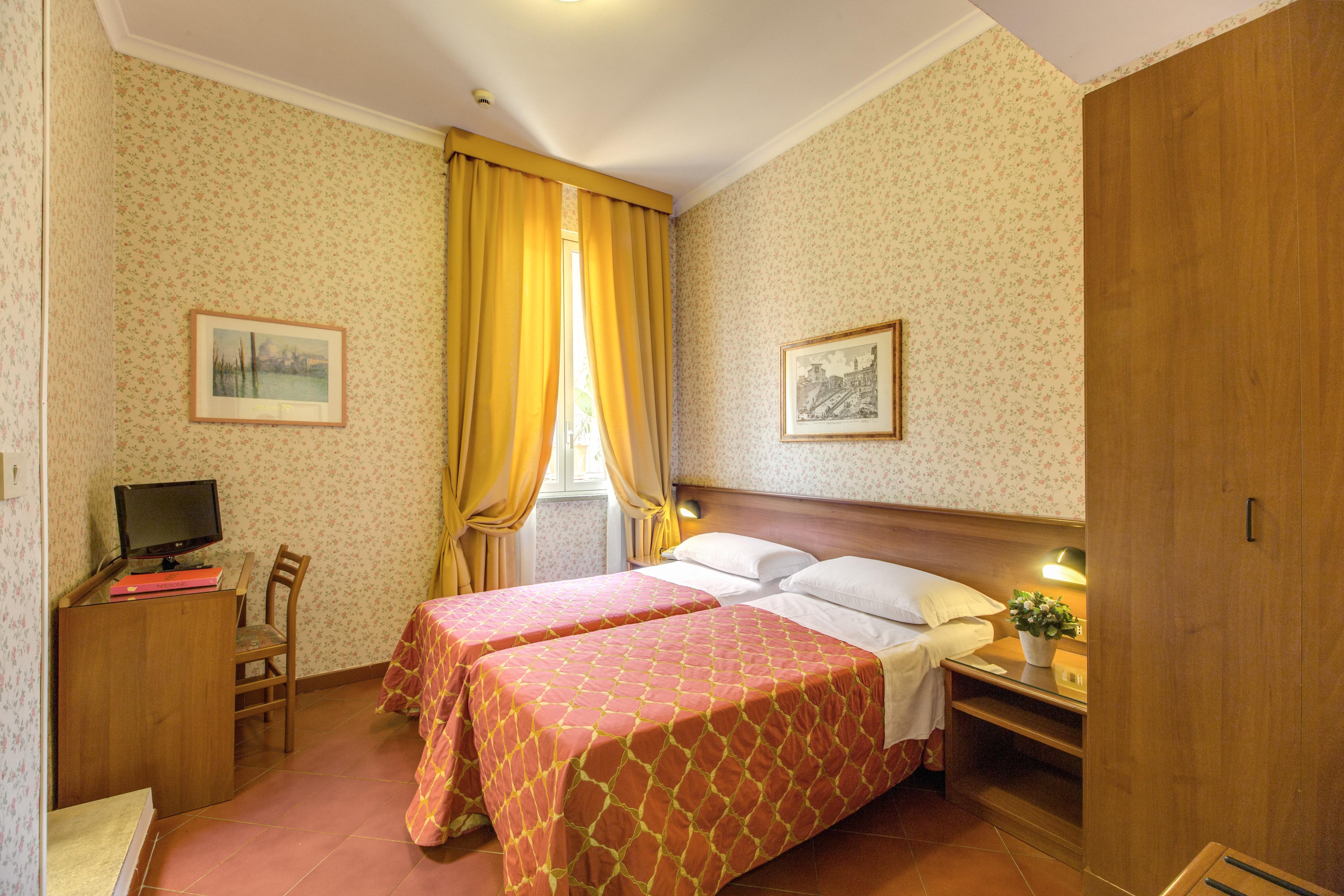 Hotel Corona Roma Ngoại thất bức ảnh