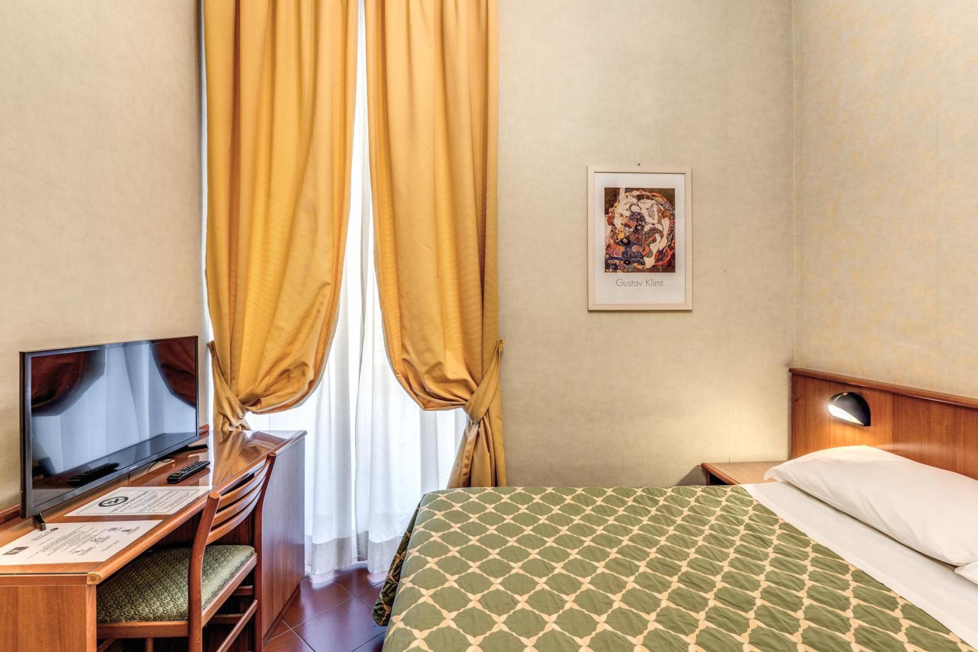 Hotel Corona Roma Ngoại thất bức ảnh